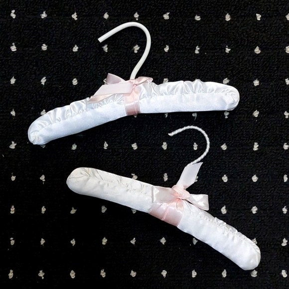 Satin•Padded Children's Boutique Hanger Assortment • Set of 5 - Picture 4 of 5